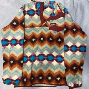 Patagonia pull over